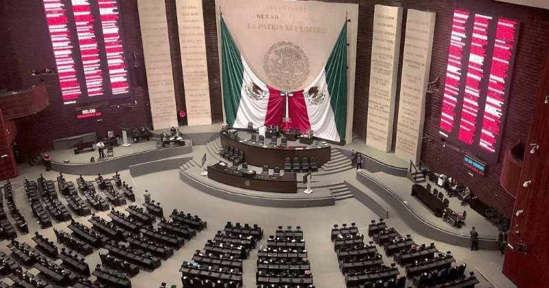DIPUTADOS APRUEBAN PRESUPUESTO 2023, QUE INCLUYE RECORTE AL INE
