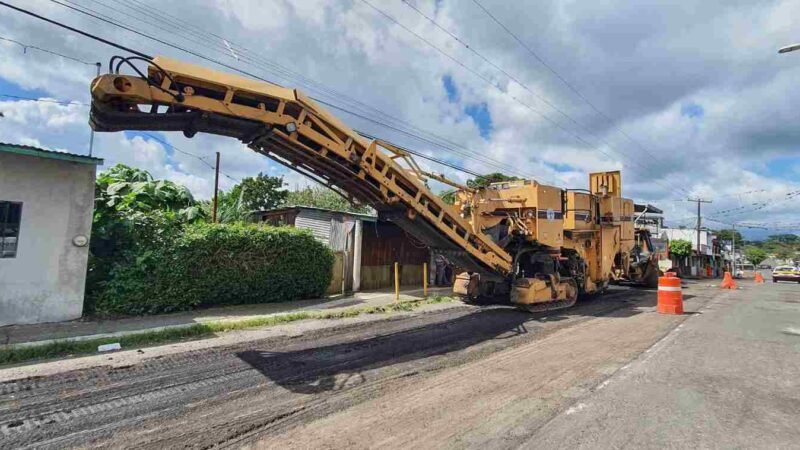 REHABILITA OBRA PÚBLICA CALLES DE LA COLONIA MÉXICO