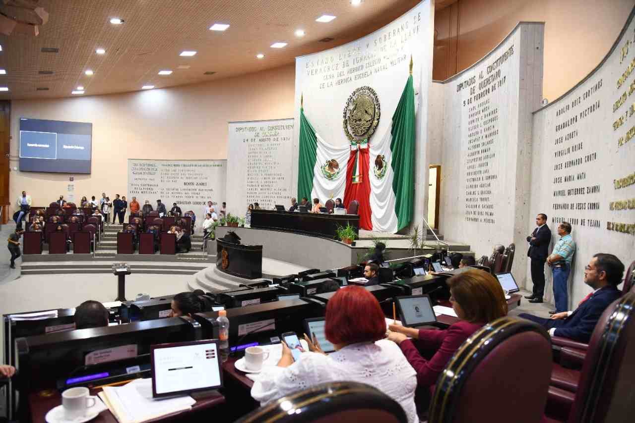 AVALA CONGRESO BEBEDEROS DE AGUA EN MUNICIPIOS