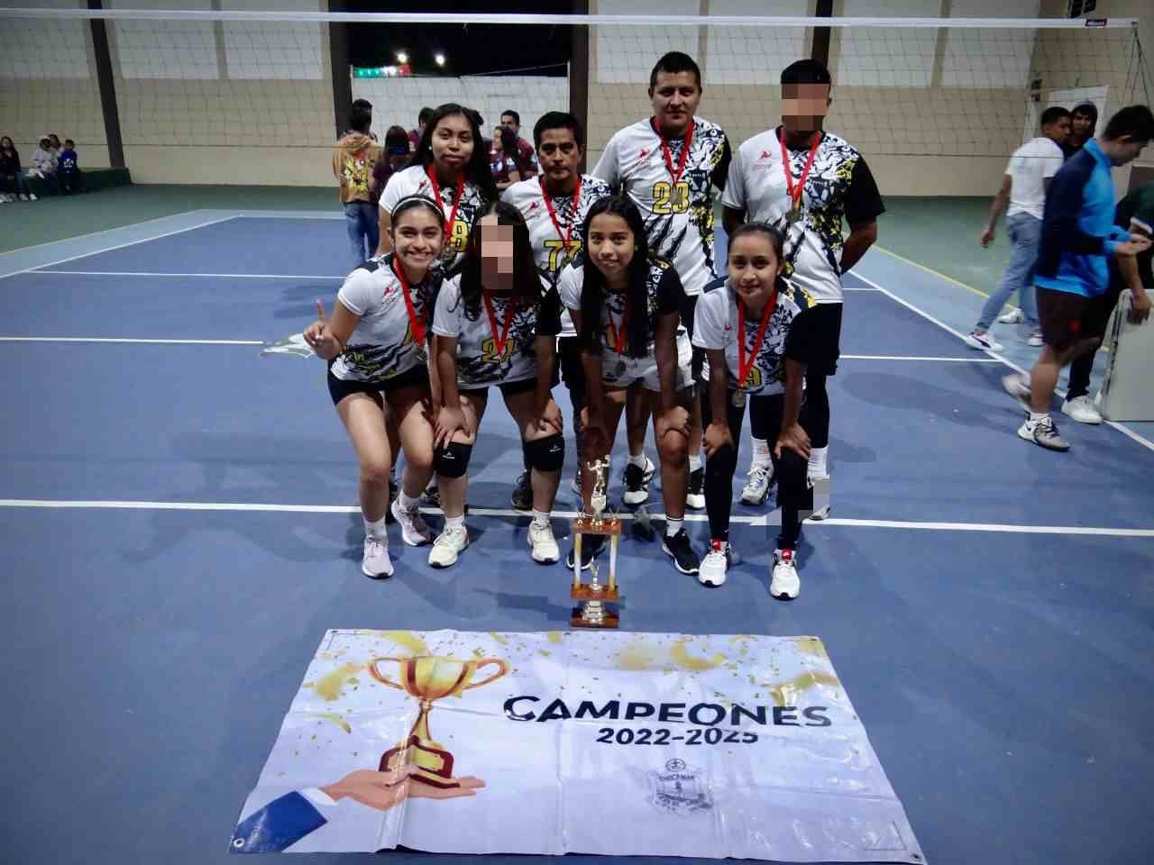 TIGRILLOS TEBAEV, CAMPEONES DE VOLEIBOL DE SALA
