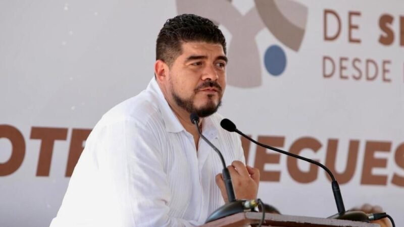 AUN NO LLEGA DINERO PARA MAESTROS; SEV