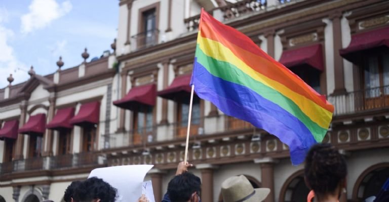 PAREJAS DEL MISMO SEXO YA PUEDAN ADOPTAR EN BAJA CALIFORNIA SUR