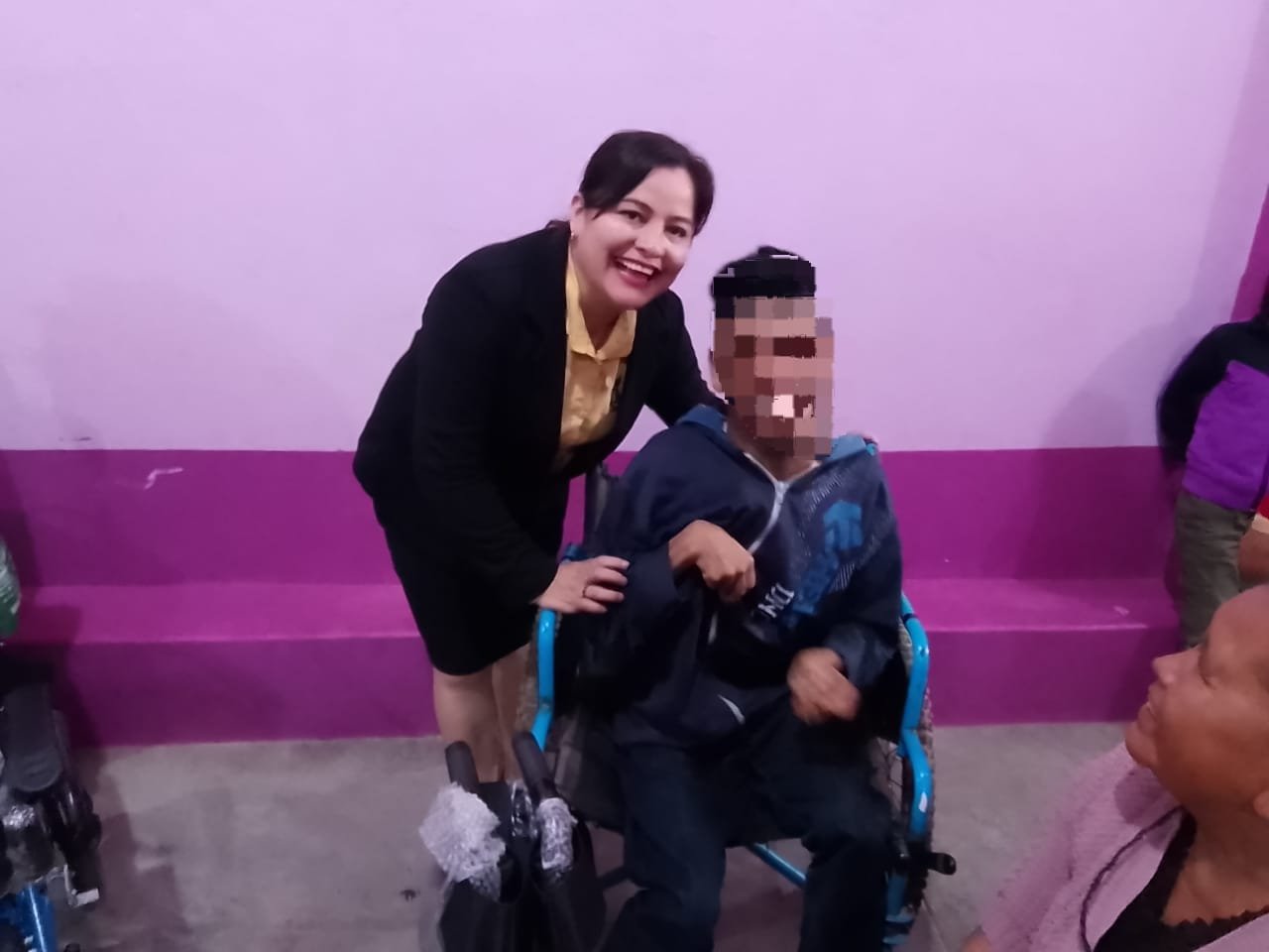 ENTREGAN APARATOS FUNCIONALES EN IXHUATLÁN DEL CAFÉ