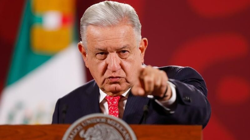 AMLO CONDENA CRÍMENES DE ODIO CONTRA COMUNIDAD LGBT