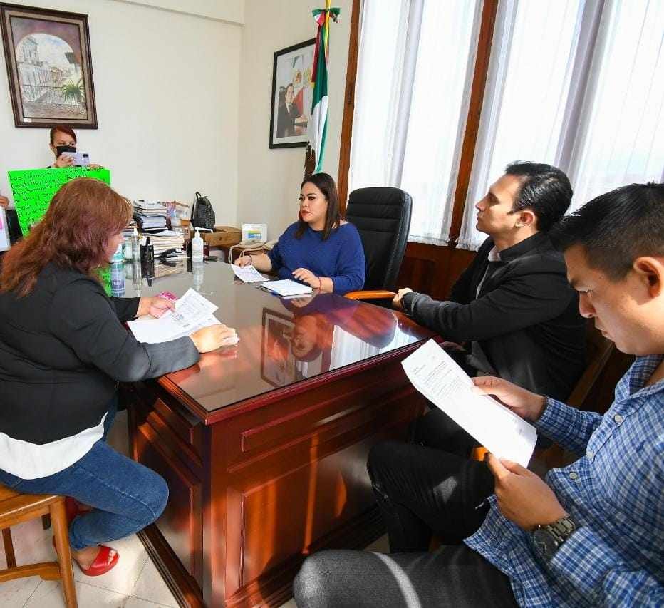 ACUERDA AYUNTAMIENTO MESA DE TRABAJO CON COLONOS DE LA HEBERTO CASTILLO MARTÍNEZ