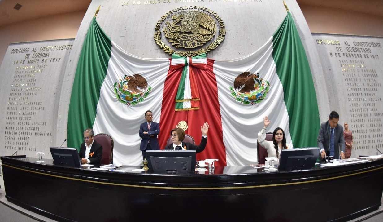 COMPARECENCIA DEL GOBERNADOR DEL ESTADO, EL 14 DE DICIEMBRE