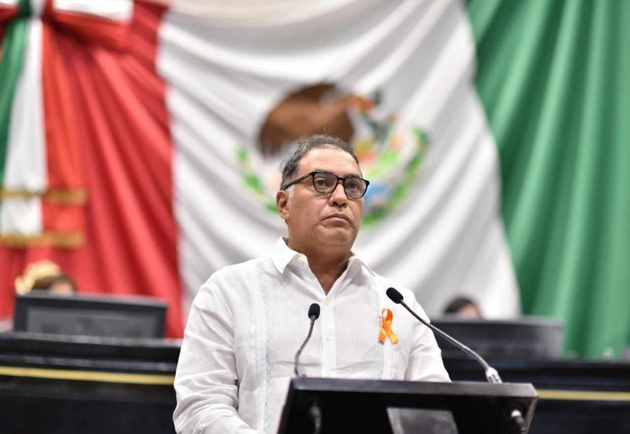 LLAMA DIPUTADO A FOMENTAR EL SON JAROCHO Y LA VENTA DE ARTESANÍAS