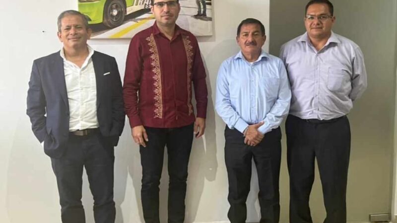 IMPLEMENTARÁN ESTRATEGIA PARA RESOLVER PROBLEMA VIAL EN COSCOMATEPEC