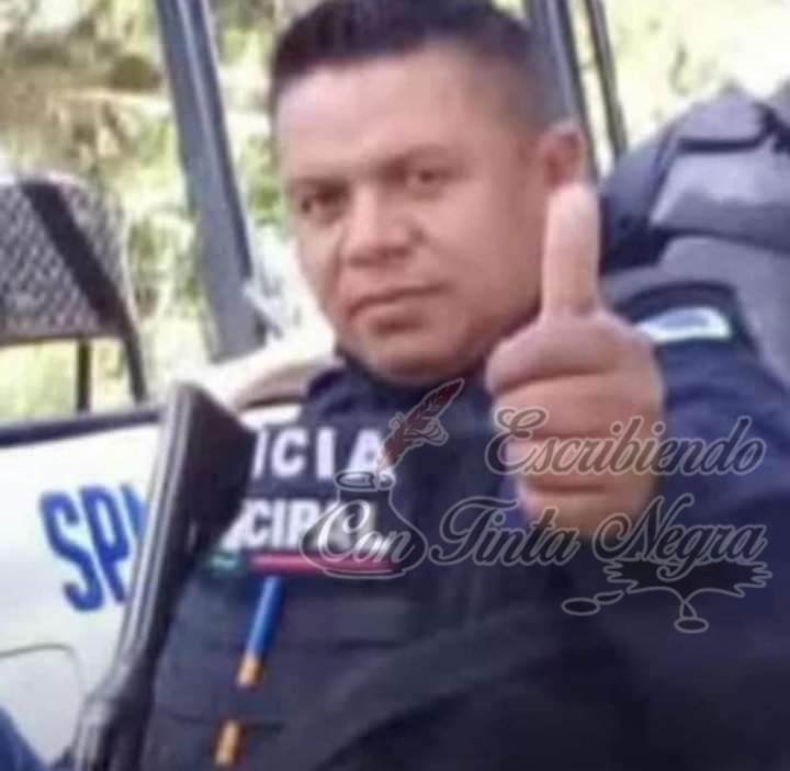 MUERE EX POLICÍA EN ACCIDENTE