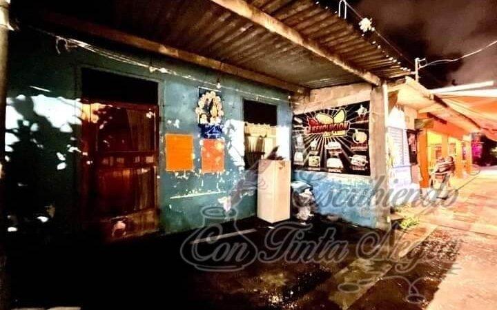 ARDE VIVIENDA EN POTRERO