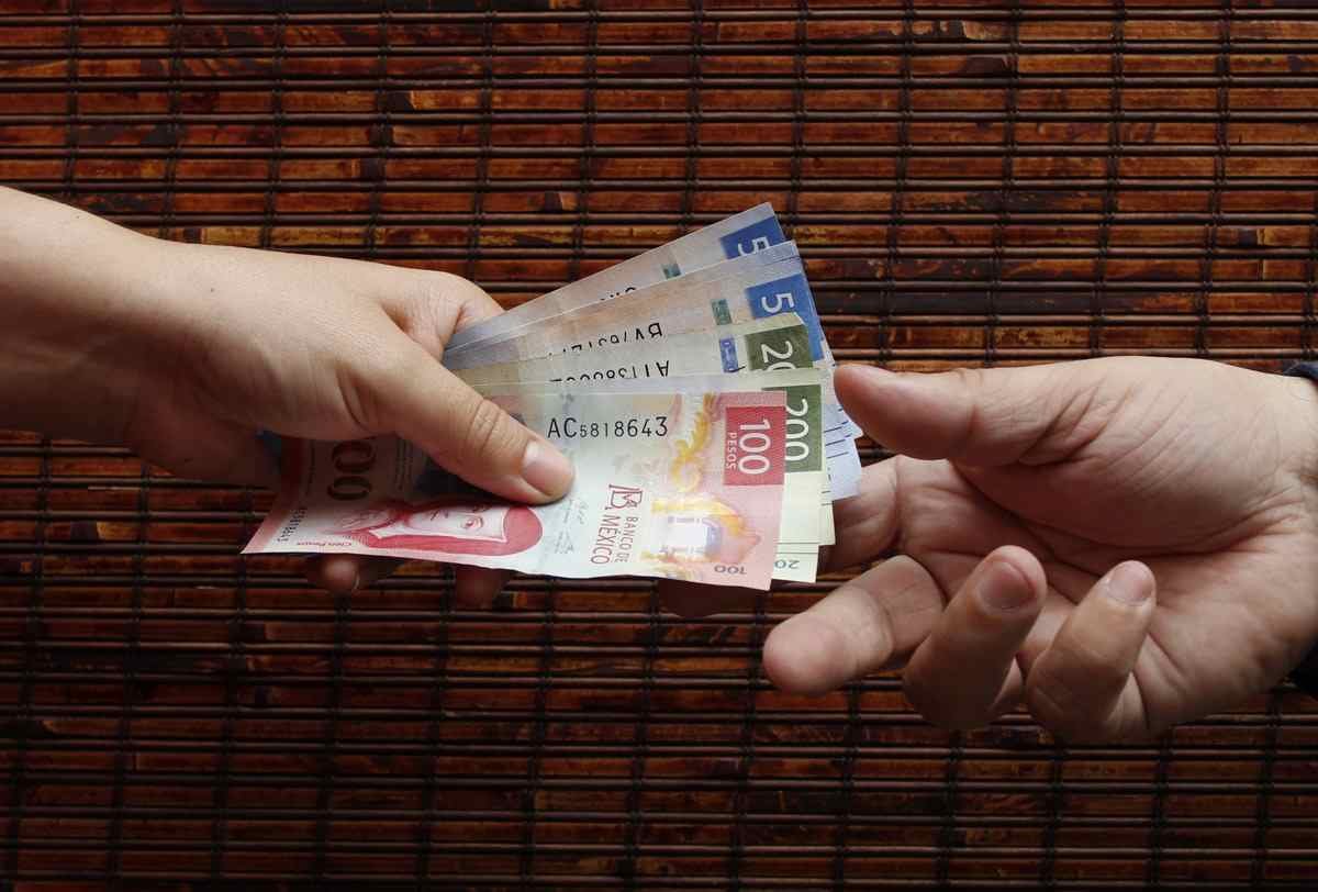 SALARIO MÍNIMO AUMENTARÁ 20% EN 2023