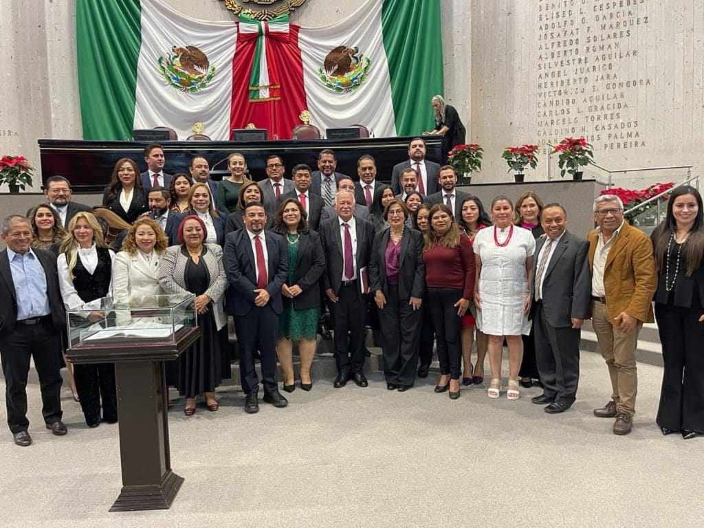 MEDALLA RUIZ CORTINES; PARLAMENTO VERACRUZ