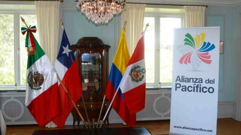 POSPONEN CUMBRE DE ALIANZA DEL PACÍFICO POR CRISIS POLÍTICA EN PERÚ