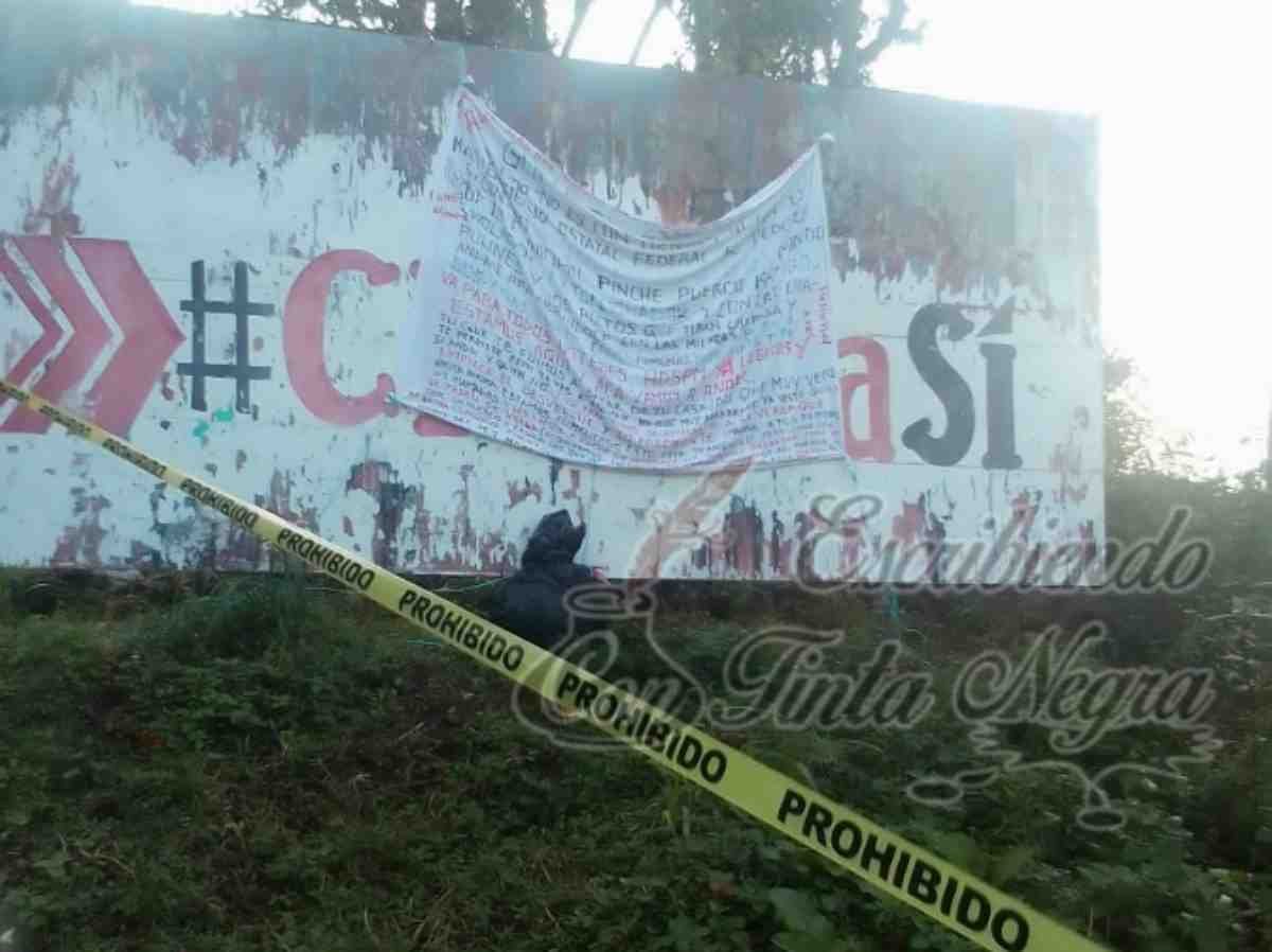 ENCUENTRAN “EMBOLSADO” Y NARCO MANTA EN ZONGOLICA