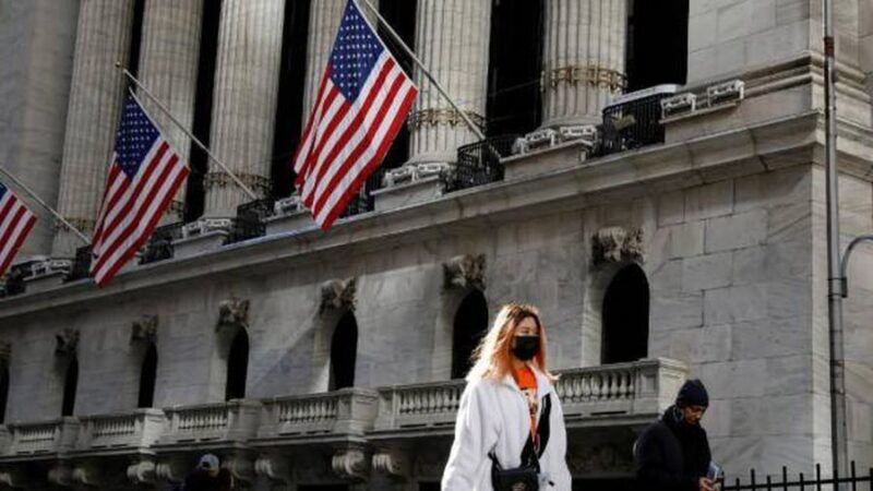 ESTADOS UNIDOS ALERTA DE UNA POSIBLE OLA DE COVID-19 POR NAVIDAD