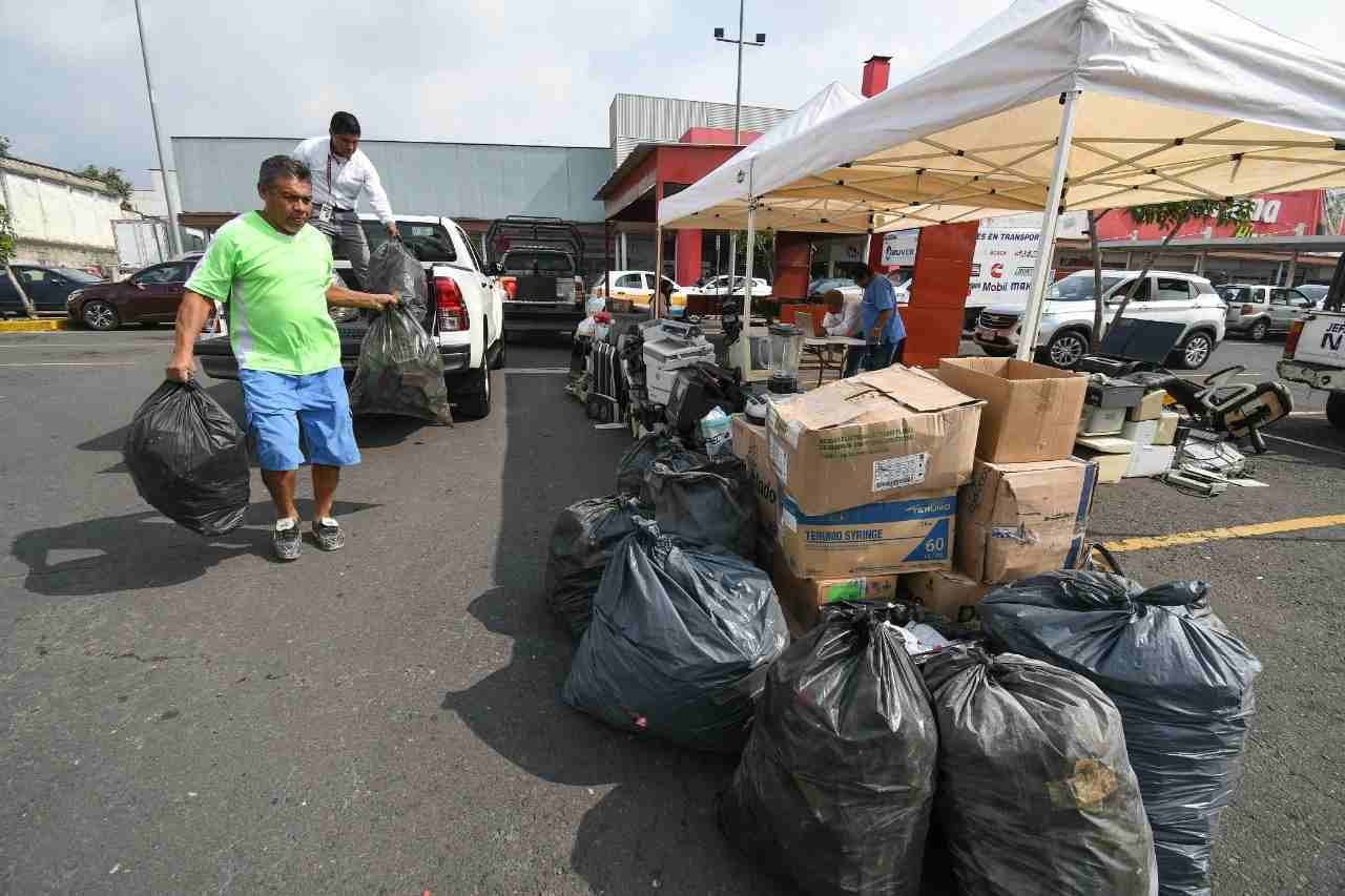 RECOLECTA ECOLOGÍA 15 TONELADAS DE BASURA TECNOLÓGICA