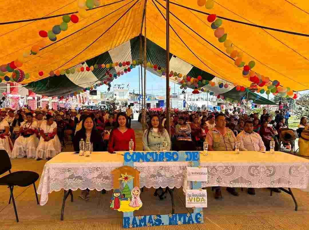 CELEBRAN CONCURSO DE LA RAMA EN CALCAHUALCO