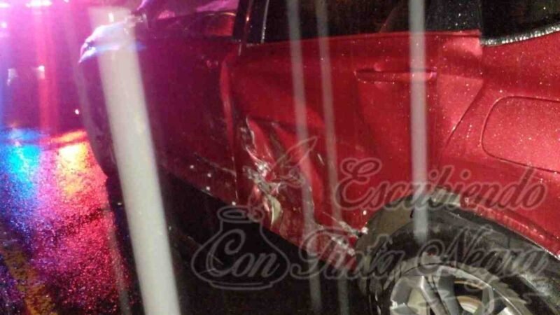 CHOCA CAMIÓN DE COCA COLA CONTRA AUTO