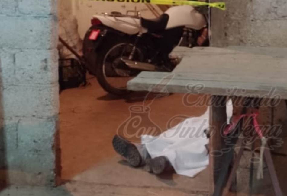 ENCUENTRAN A HOMBRE SIN VIDA EN IXHUATLÁN