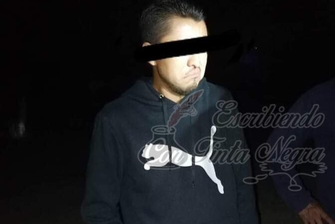 SORPRENDEN A ROBA MOTOS CON LAS “MANOS EN LA MASA”