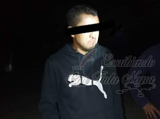 SORPRENDEN A ROBA MOTOS CON LAS “MANOS EN LA MASA”