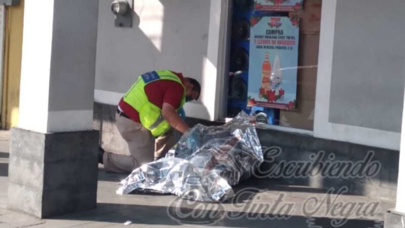 MUERE INDIGENTE AFUERA DE 7/24