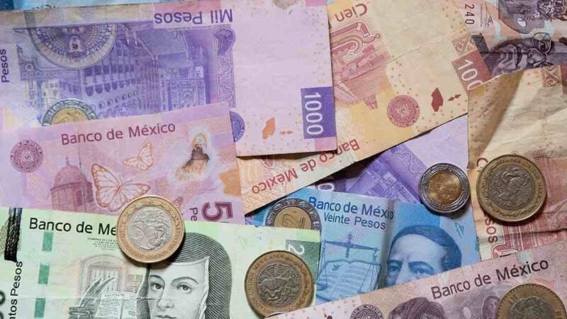 PESO MEXICANO OPERA ESTABLE EN PRIMERA SESIÓN DE 2023