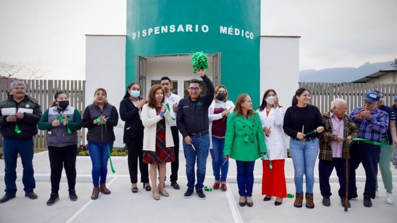 INAUGURA ERNESTO RUIZ DISPENSARIO MÉDICO