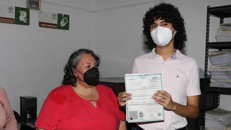 TABASCO RECONOCE A UNA PERSONA DE GÉNERO NO BINARIO