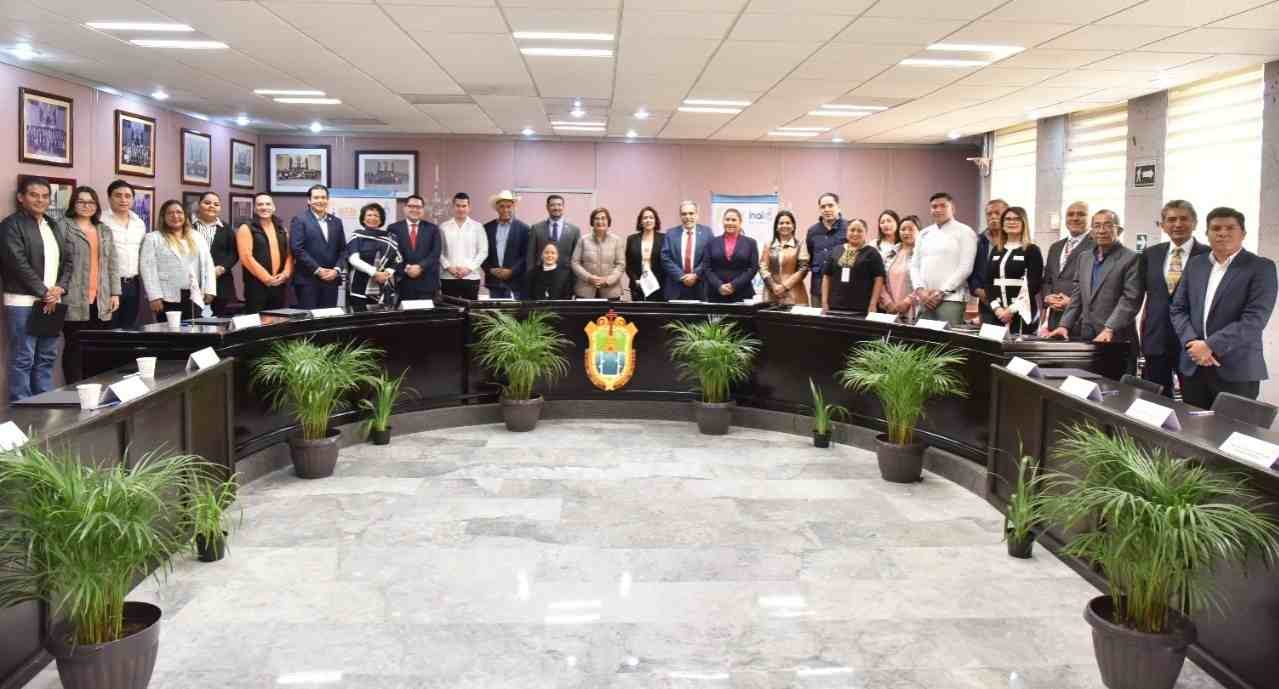 FIRMAN PLAN DE ACCESO A LA INFORMACIÓN