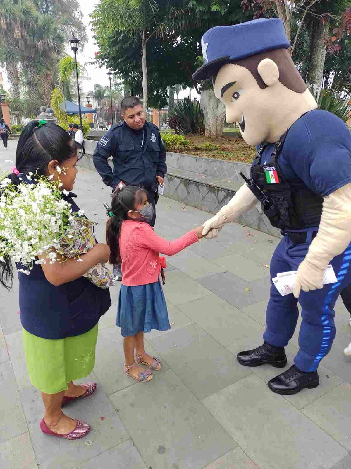 PRESENTAN A “ARMANDO VALORES”