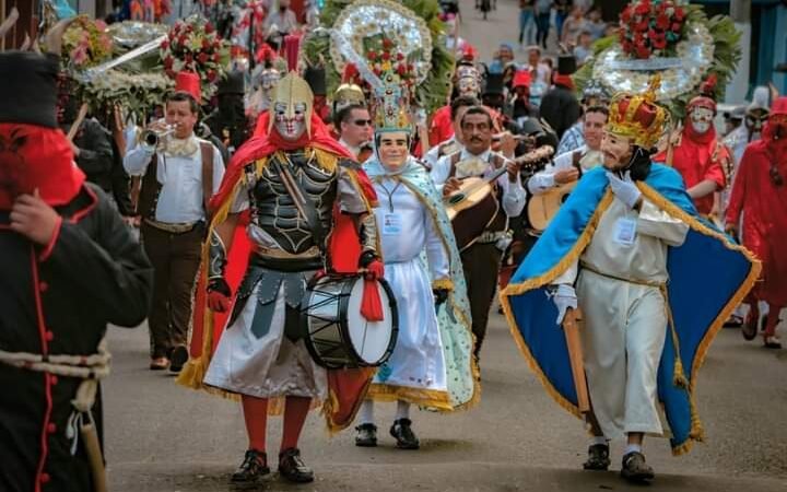SE PREPARAN LOS JUDAS PARA SEMANA SANTA