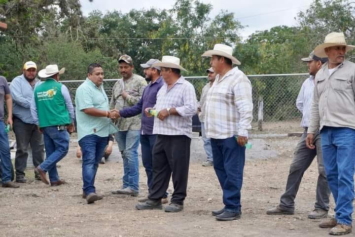 RECORREN AUTORIDADES DE PASO DEL MACHO ZONA SECA