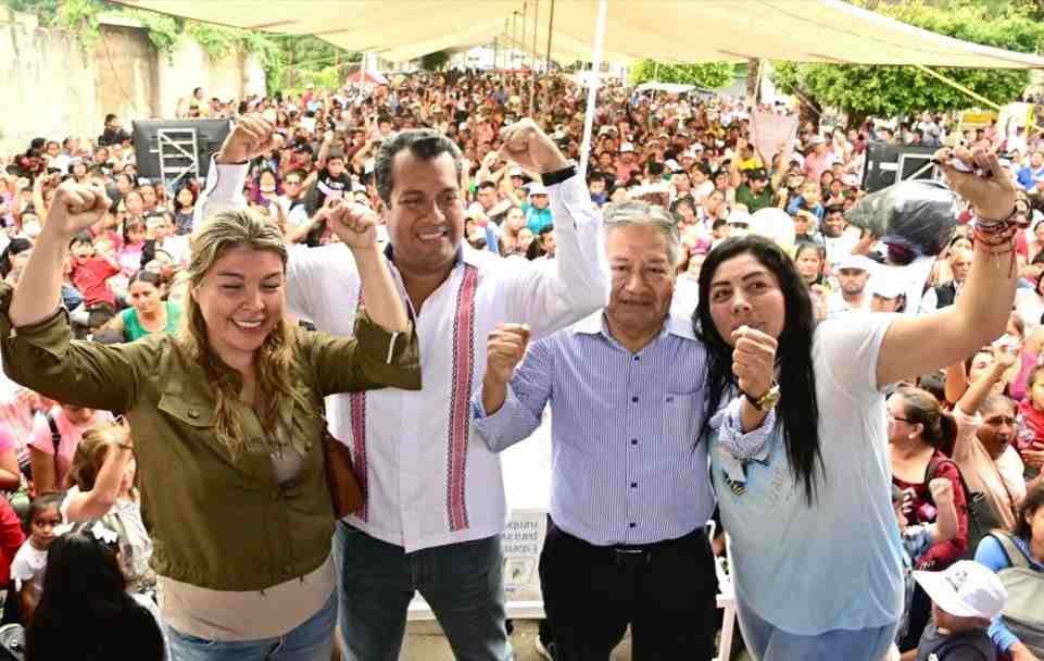 MILES ASISTEN AL FESTIVAL DE DÍA DE REYES CON EL COORDINADOR ESTATAL DEL MOVIMIENTO “ESTAMOS AGUSTO”