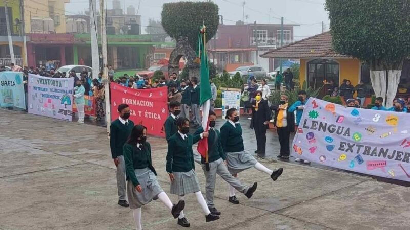 FESTEJAN 55 ANIVERSARIO DE TELESECUNDARIAS EN ALPATLÁHUAC