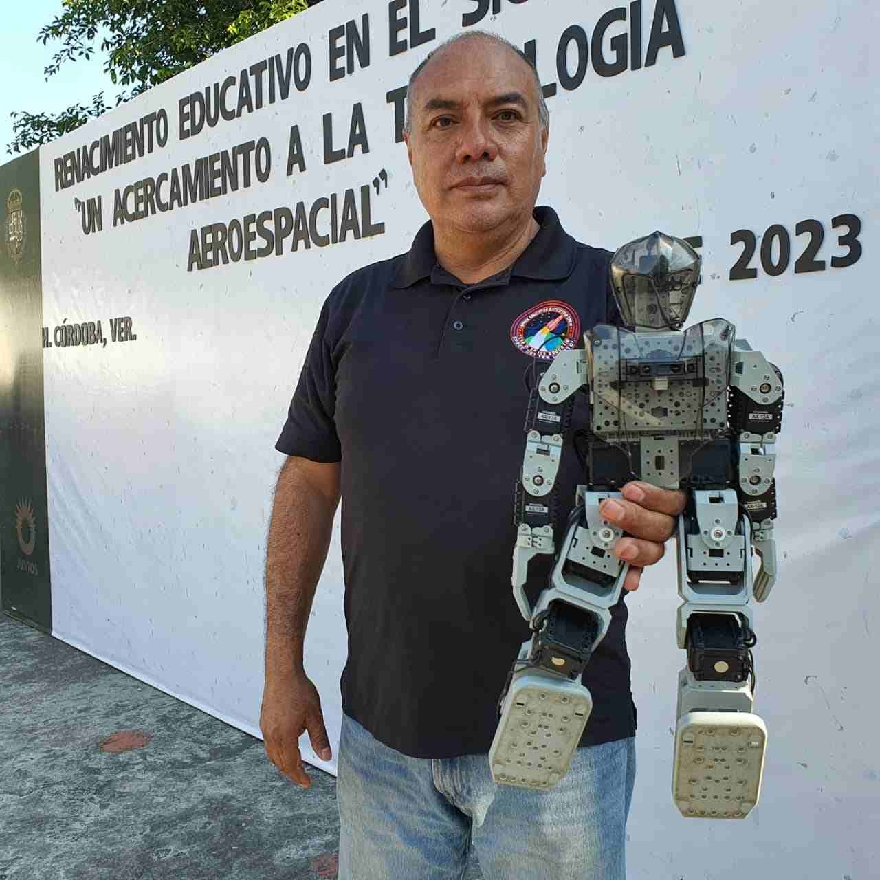 INICIA PROGRAMA “UN ACERCAMIENTO A LA TECNOLOGÍA AEROESPACIAL”