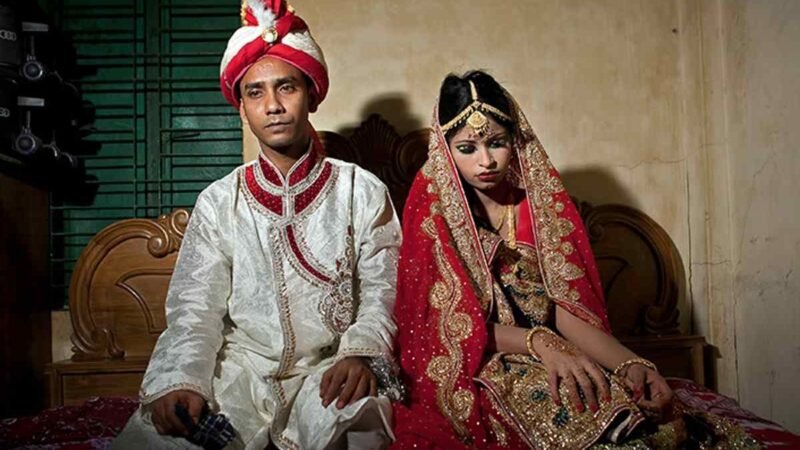 ARRESTAN A MÁS DE 2 MIL HOMBRES POR MATRIMONIOS CON MENORES EN LA INDIA