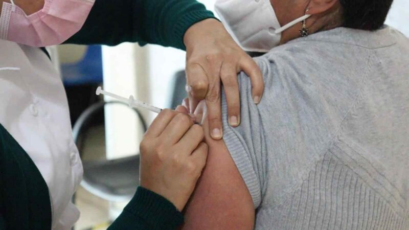 APLICA IMSS MÁS DE 300 MIL DOSIS DE VACUNA CONTRA INFLUENZA