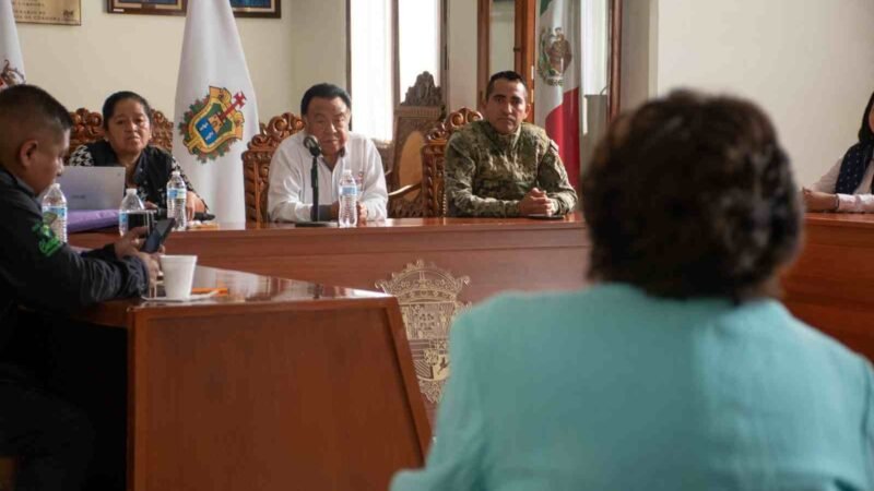 ACUERDAN ESTRATEGIAS DE SEGURIDAD AUTORIDADES Y SUPERVISORES ESCOLARES