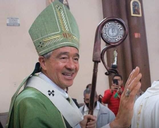 ARZOBISPO PIDE ORAR POR MIGRANTES