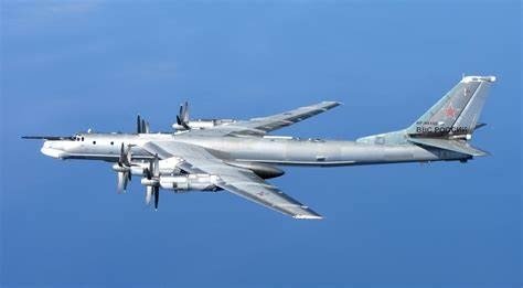 ESTADOS UNIDOS INTERCEPTA CAZAS RUSOS CERCA DE ALASKA