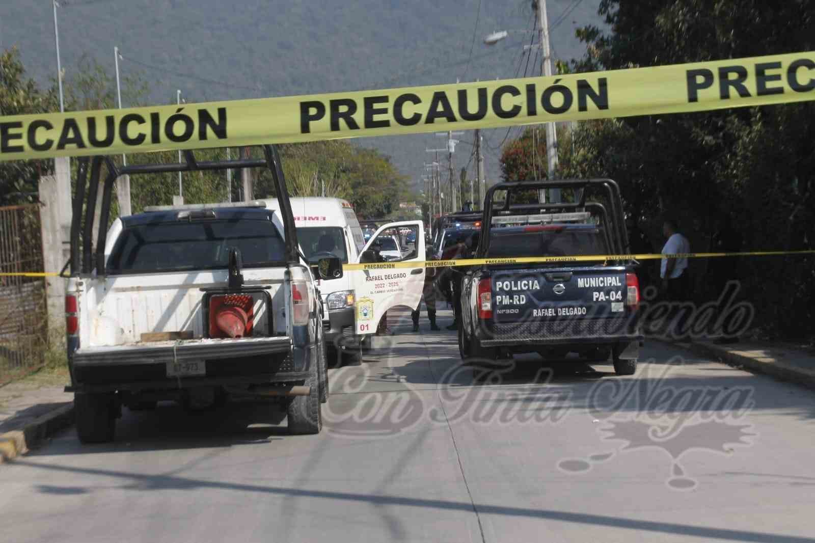 BALEAN A DOS EN PULQUERÍA; UNO MURIÓ