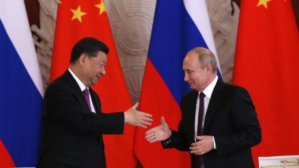 ESTADOS UNIDOS ADVIERTE A CHINA DE NO ENVIAR ARMAS A RUSIA