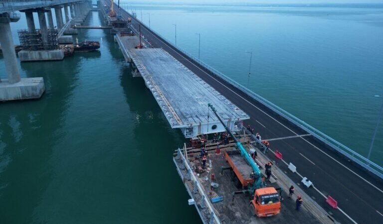 PUENTE DE CRIMEA REABRE TRAS EXPLOSIÓN EN OCTUBRE DE 2022