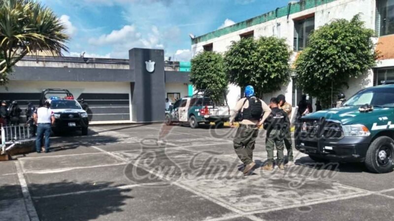 SE LE ESCAPA DETENIDO A LA POLICÍA