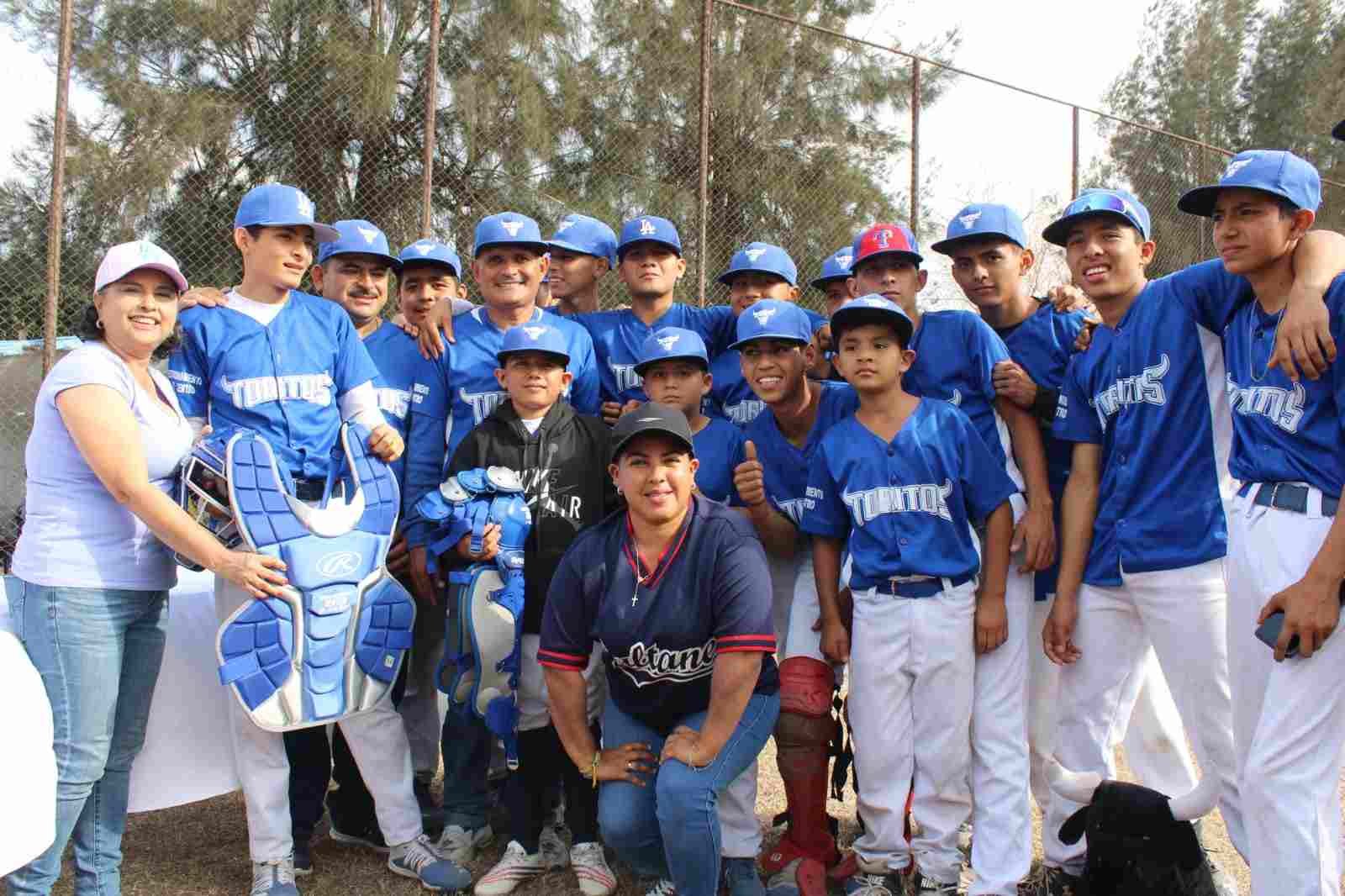 TORITOS DE PIÑA, CAMPEONES DE BEISBOL