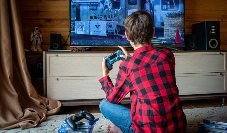 CHINA INTENSIFICA &nbsp;RESTRICCIONES A VIDEOS PARA EVITAR ADICCIÓN EN NIÑOS