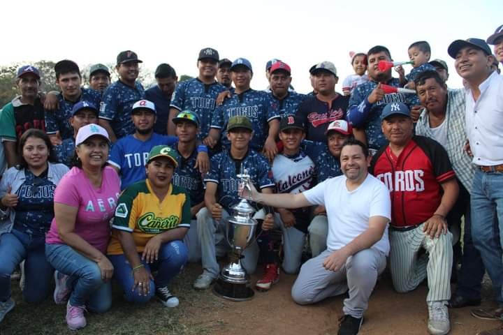 “TOROS”, CAMPEÓN DE LA LIGA MUNICIPAL DE BÉISBOL