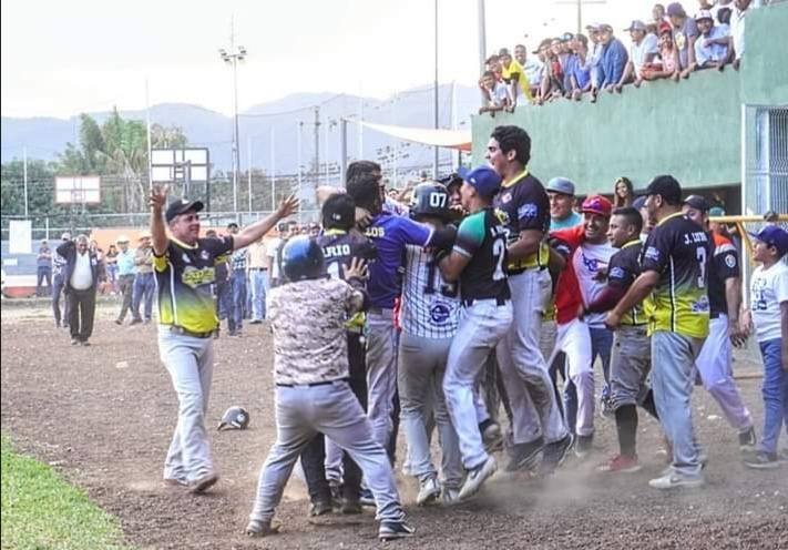 PIRATAS DE LA PALMA, CAMPEÓN DE LIGA MUNICIPAL DE BÉISBOL