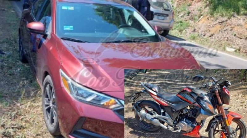 SE IMPACTAN MOTOCICLISTAS CONTRA SENTRA
